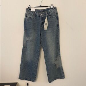 Stylish Blue Cropped Jeans with Star Details